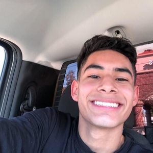 Meet your Posher, Daniel